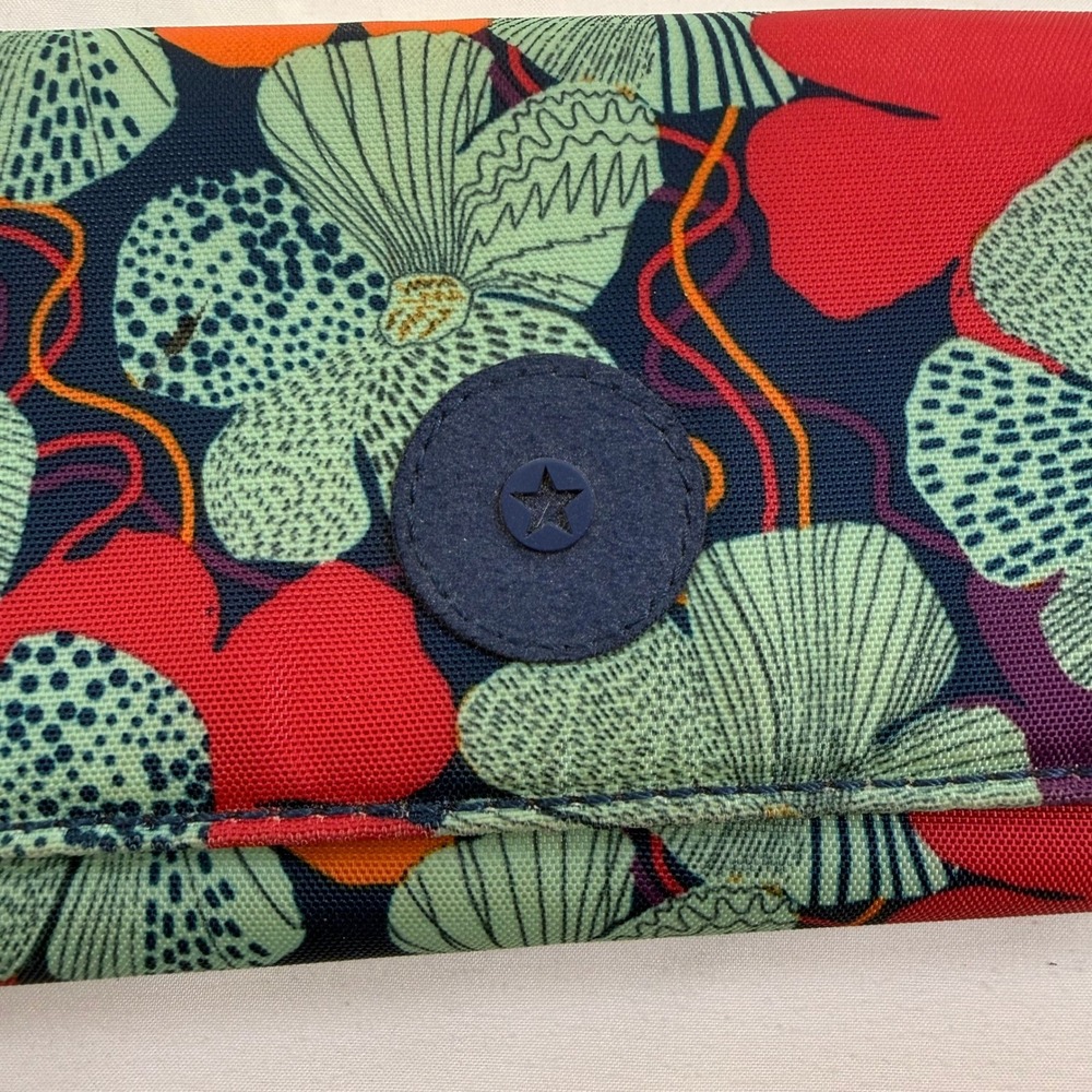 Kipling Floral Nylon Trifold Wallet Red Green Purple with Monkey Keychain - Picture 3 of 11